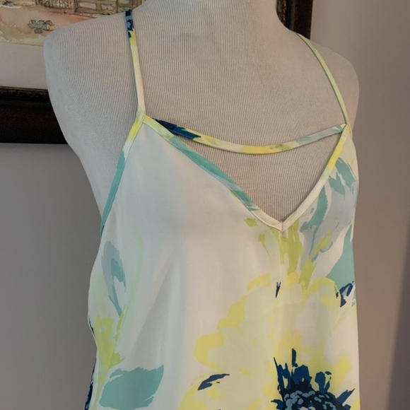 Guess summer tank top - Picture 8 of 14